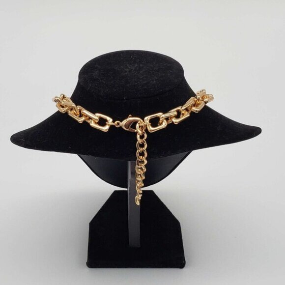 Authentic Louis Vuitton Lock & Key with Unbranded Gold Plated Chain Necklace - Picture 3 of 7